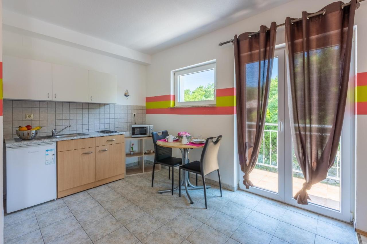 Apartments Antonija ซริกเวนิซา ภายนอก รูปภาพ