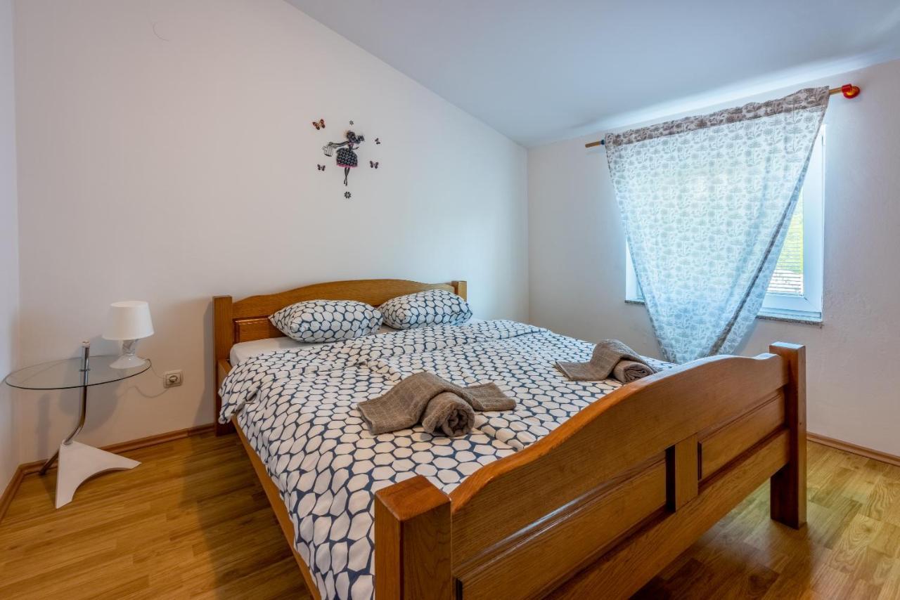 Apartments Antonija ซริกเวนิซา ภายนอก รูปภาพ