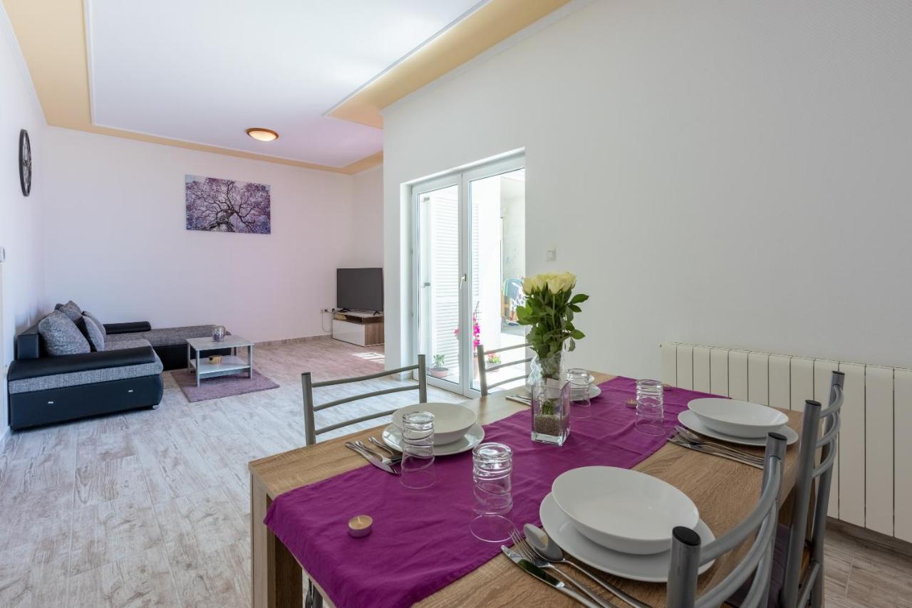 Apartments Antonija ซริกเวนิซา ภายนอก รูปภาพ
