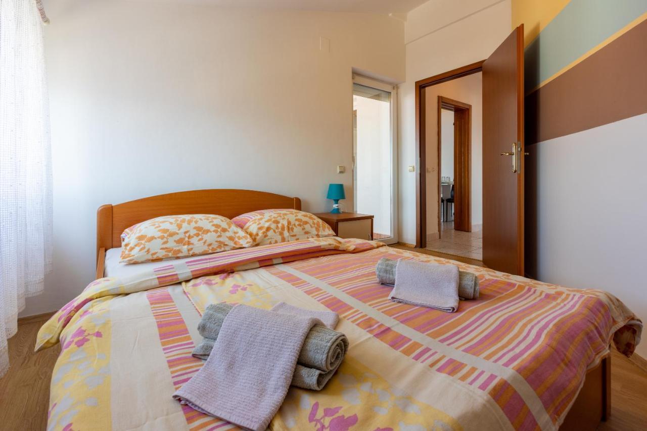 Apartments Antonija ซริกเวนิซา ภายนอก รูปภาพ