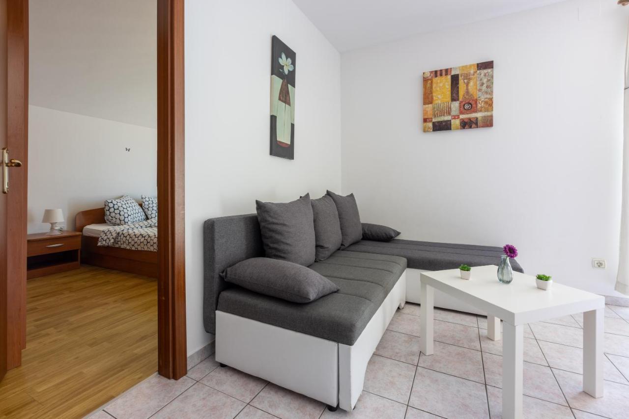 Apartments Antonija ซริกเวนิซา ภายนอก รูปภาพ